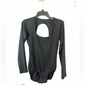 Cut out back body suit /size m/l